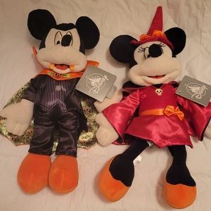 Collectible Disney Halloween Large Plush Mickey Minnie Mouse Vampire 2018 W/ Tag